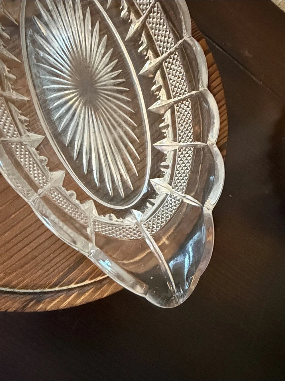 Vintage Pressed Glass Oval Dish – Starburst Design – Clear Scalloped Edge Candy